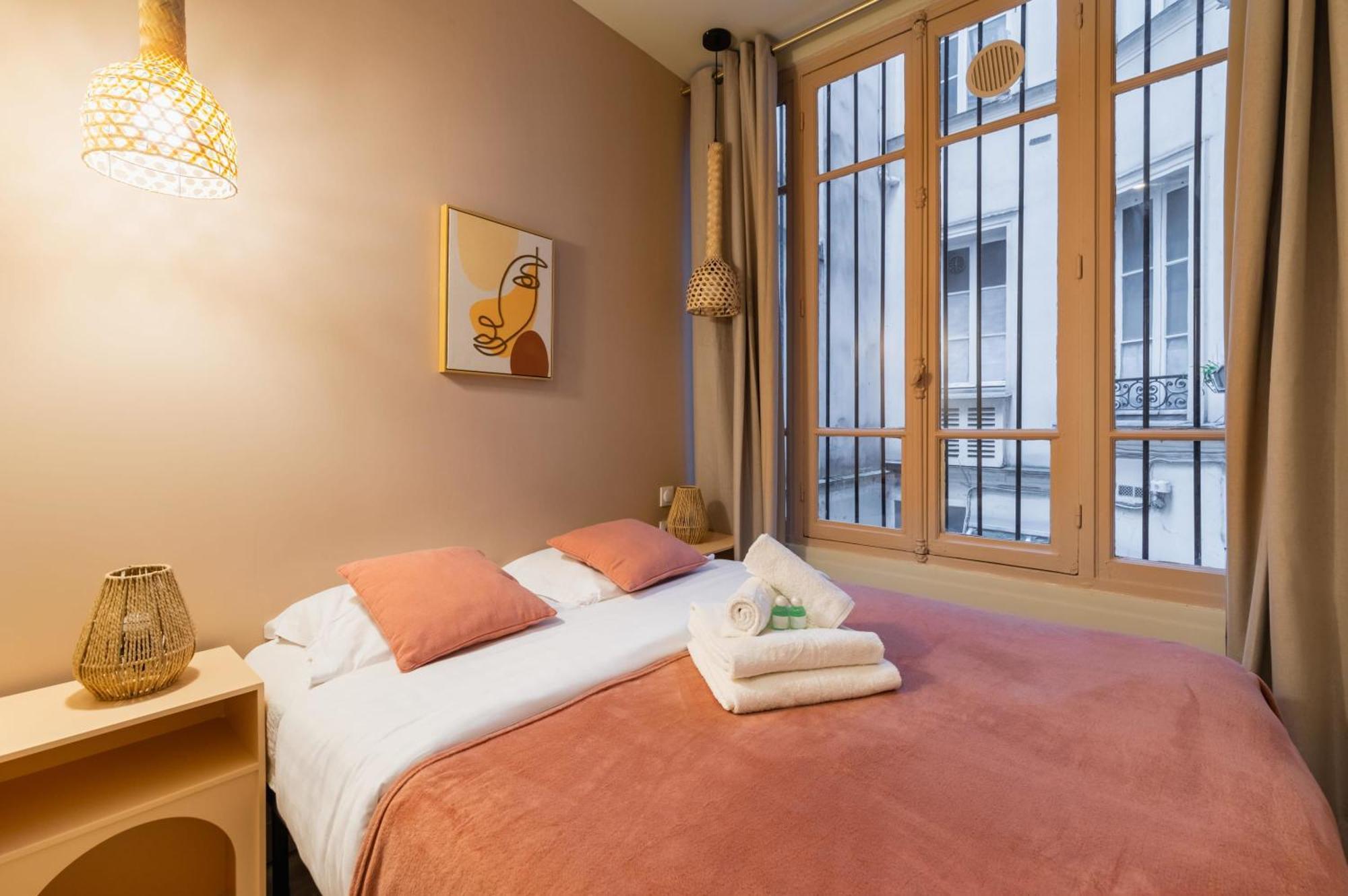 Charmant Appartement Moderne Haut Marais - 4P - Flat-Guest Париж Екстериор снимка